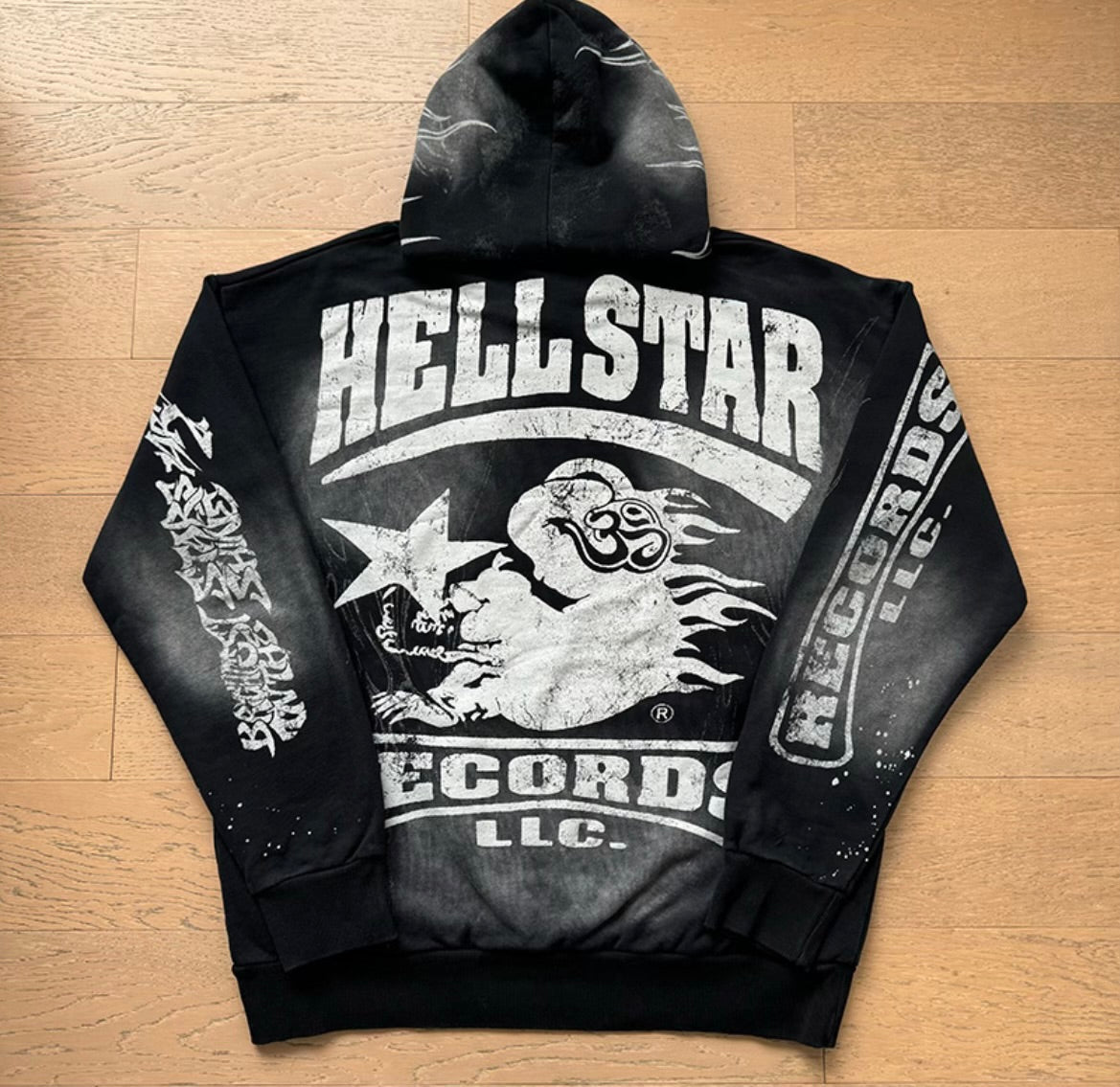 HELLSTAR Hoodie and Sweat pants set