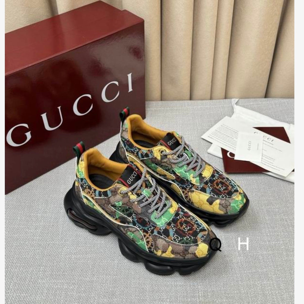 Gucci Sneakers