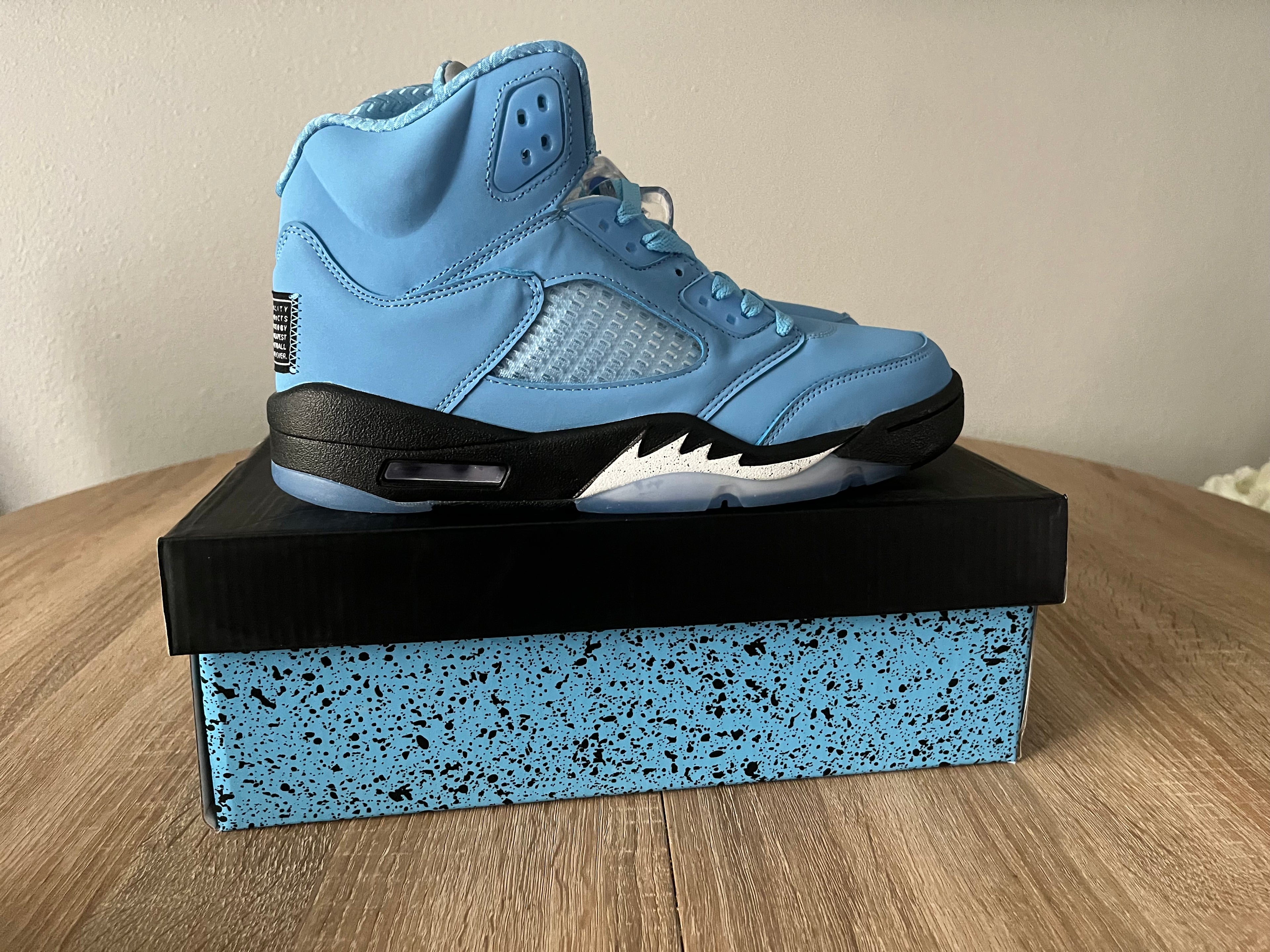 Blue Jordan 5
